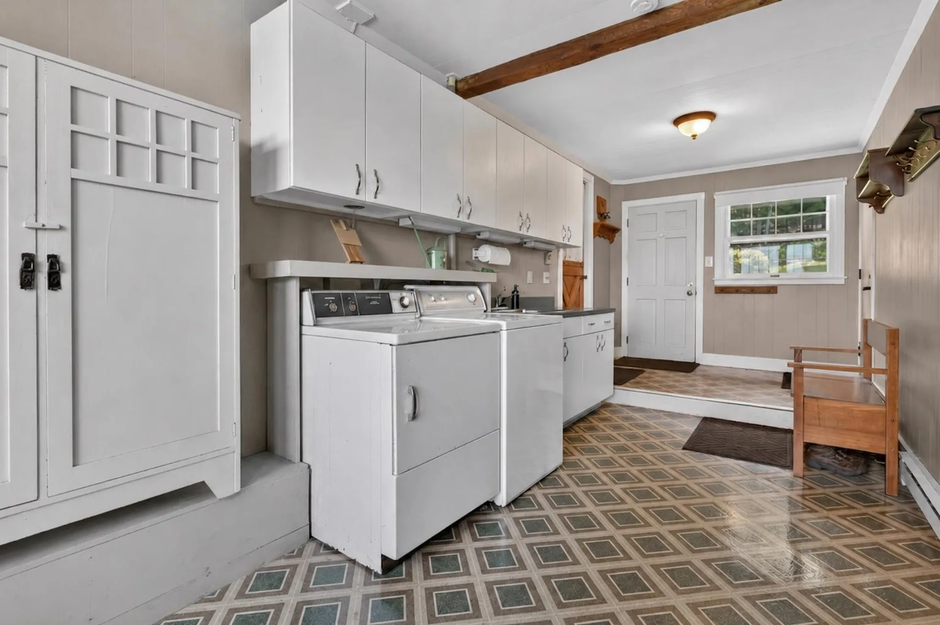 5 Tillinghast Road Sutton NH 03260
