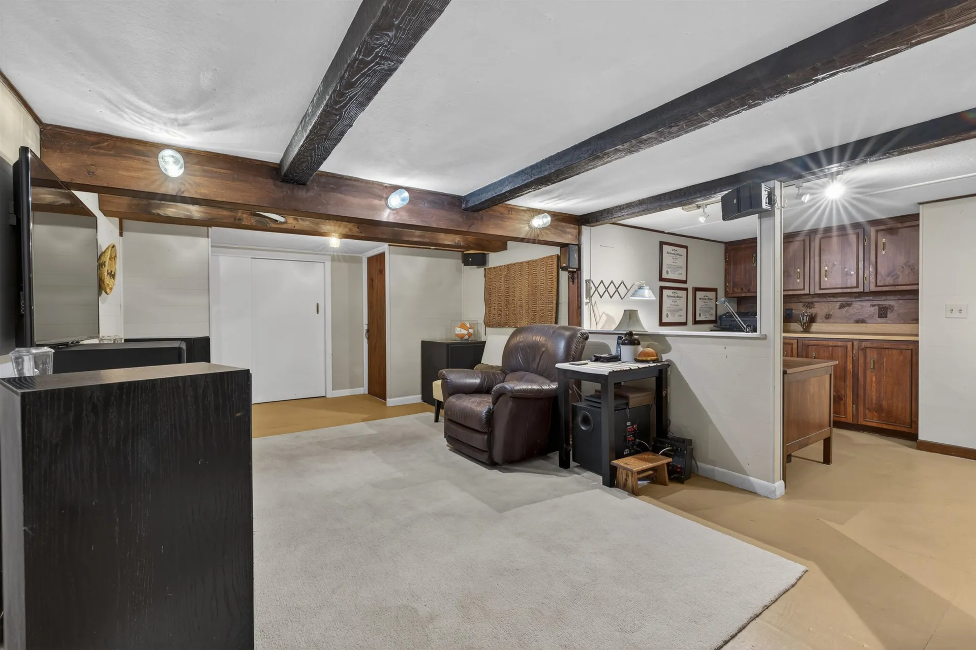 5 Tillinghast Road Sutton NH 03260