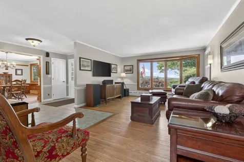 5 Tillinghast Road Sutton NH 03260