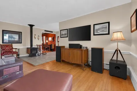 5 Tillinghast Road Sutton NH 03260