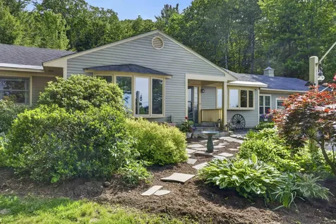 5 Tillinghast Road Sutton NH 03260