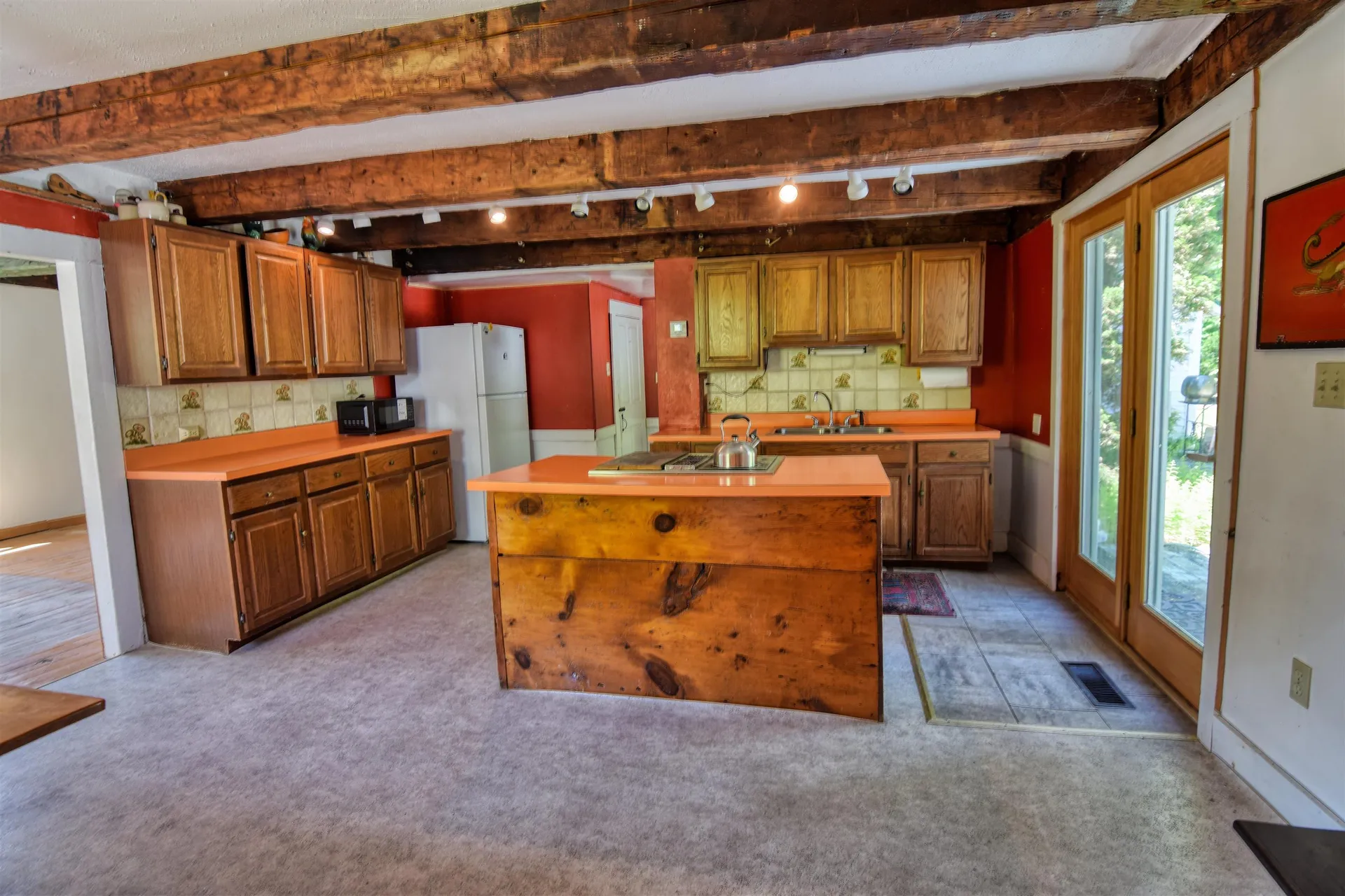 1294 Daniel Webster Highway Woodstock NH 03262