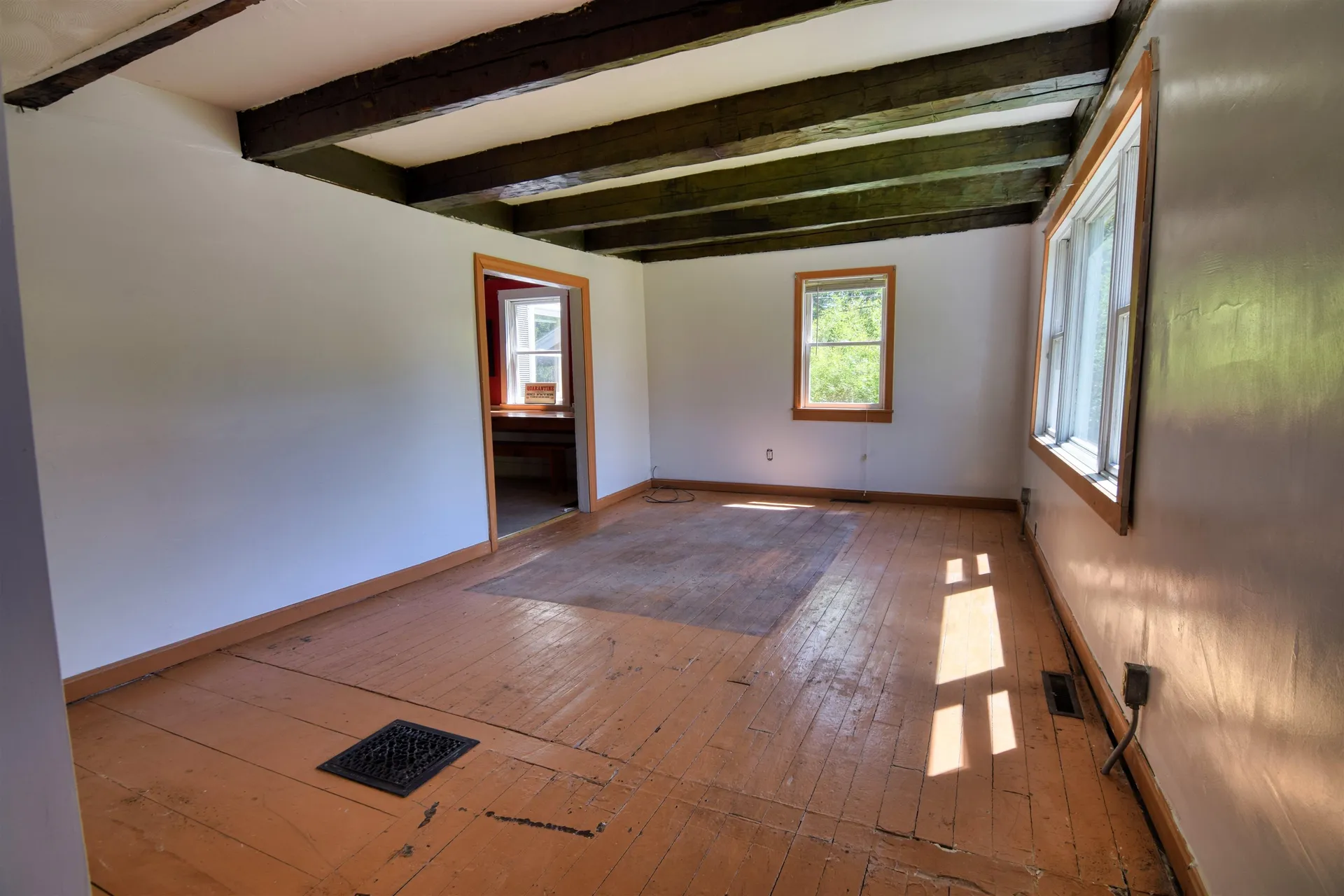 1294 Daniel Webster Highway Woodstock NH 03262