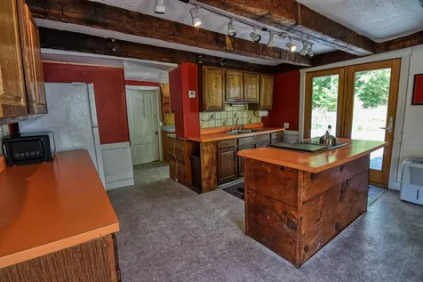 1294 Daniel Webster Highway Woodstock NH 03262