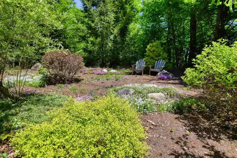 1294 Daniel Webster Highway Woodstock NH 03262