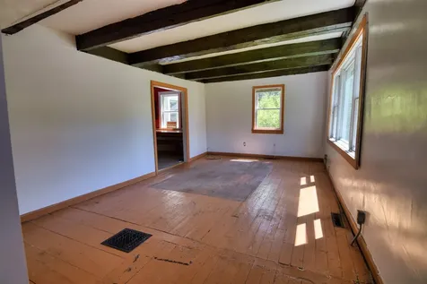1294 Daniel Webster Highway Woodstock NH 03262