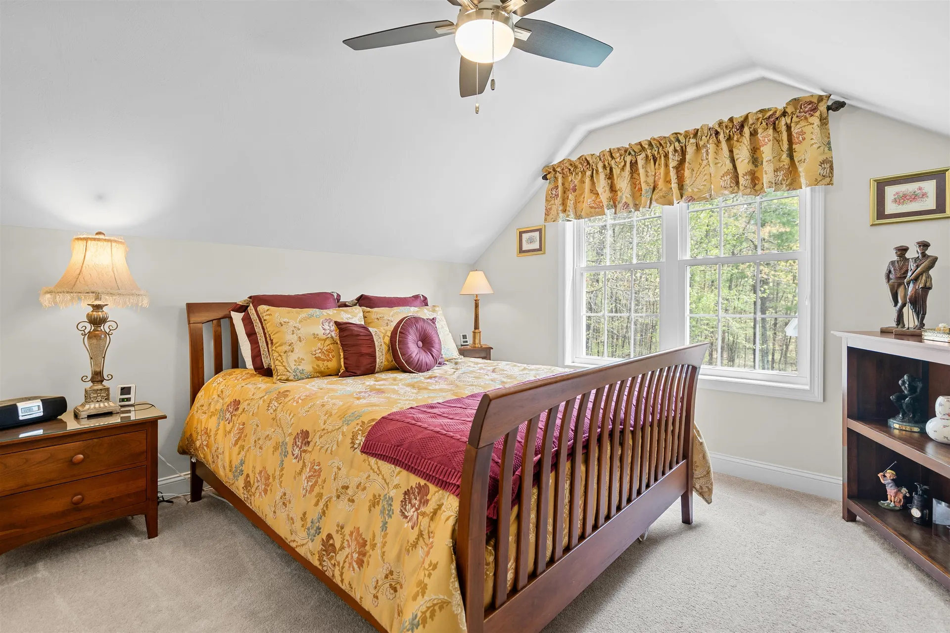 19 Candle Ridge Circle Litchfield NH 03052