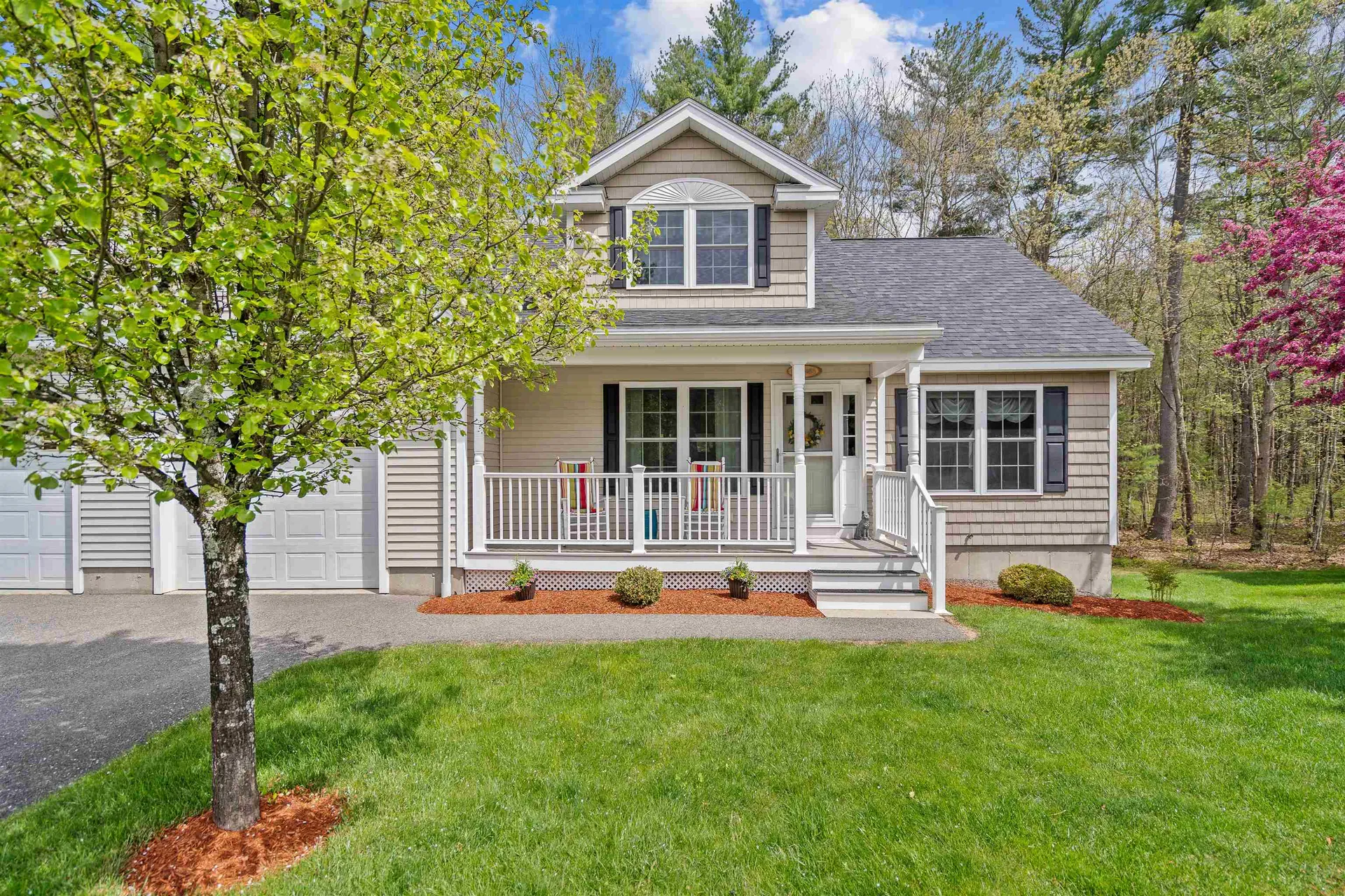 19 Candle Ridge Circle Litchfield NH 03052