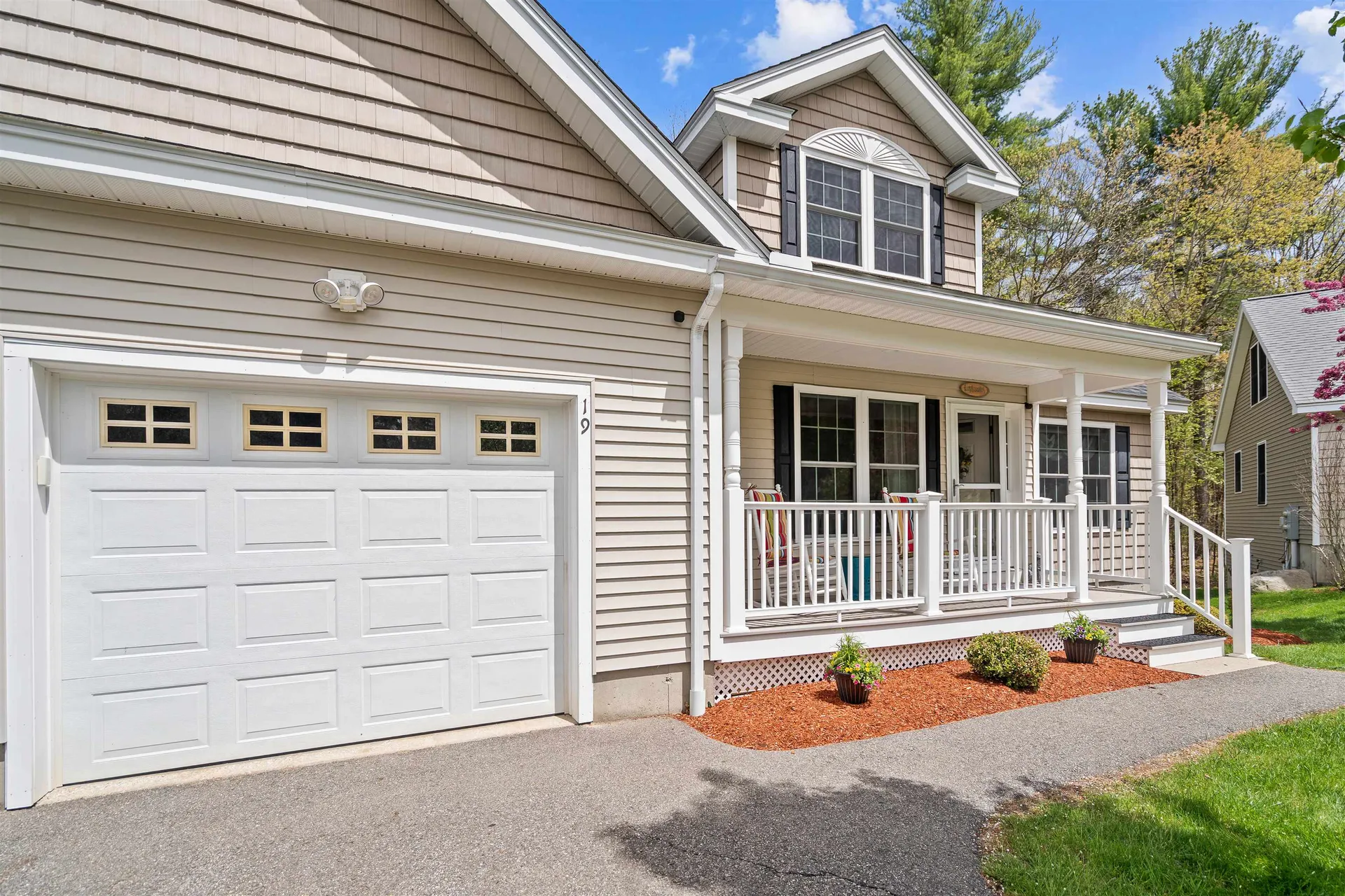 19 Candle Ridge Circle Litchfield NH 03052
