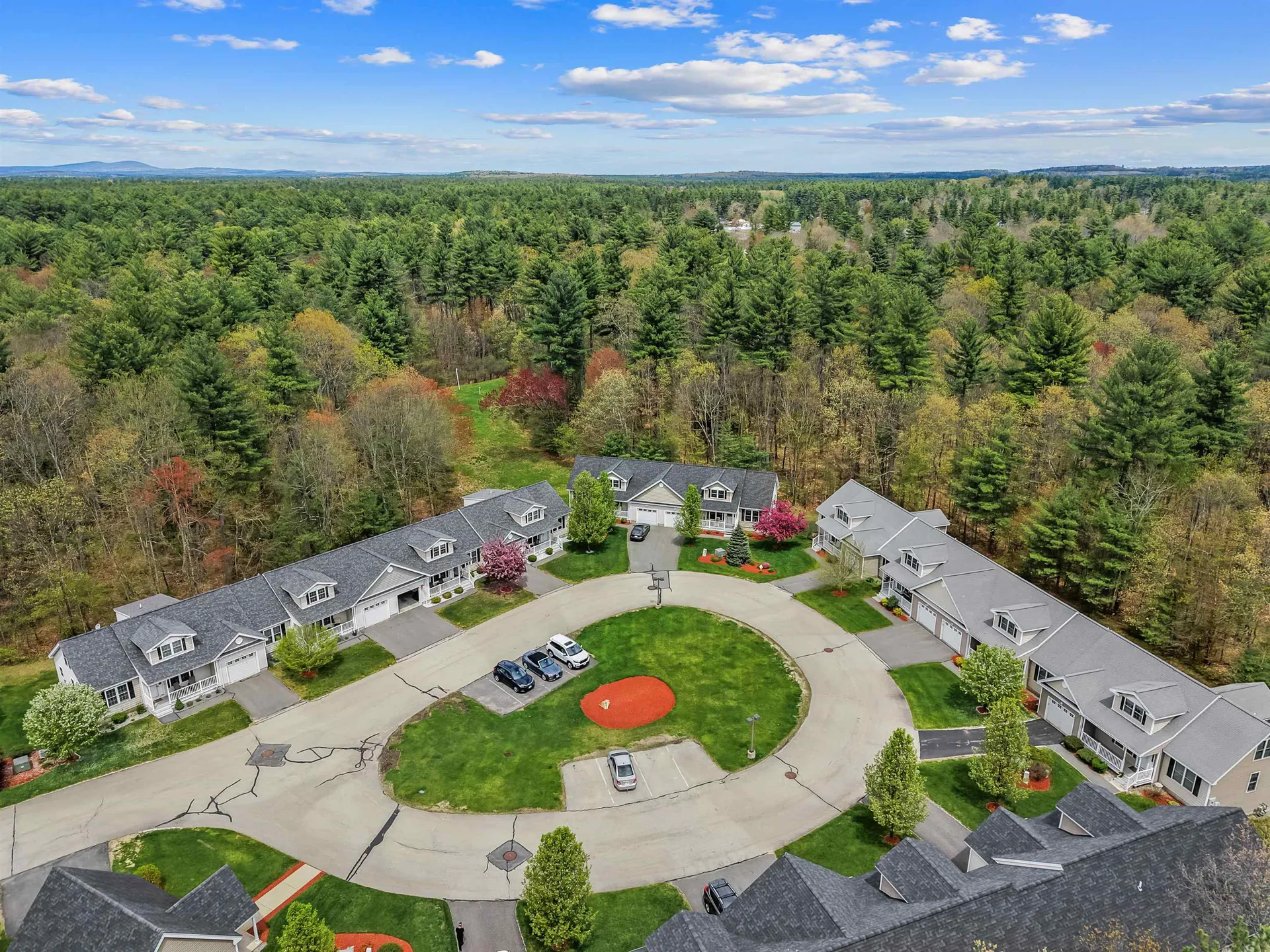 19 Candle Ridge Circle Litchfield NH 03052