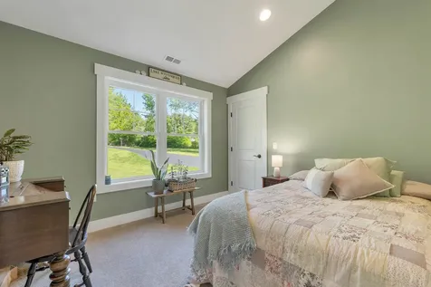 39 Gunstock Hill Road Gilford NH 03249