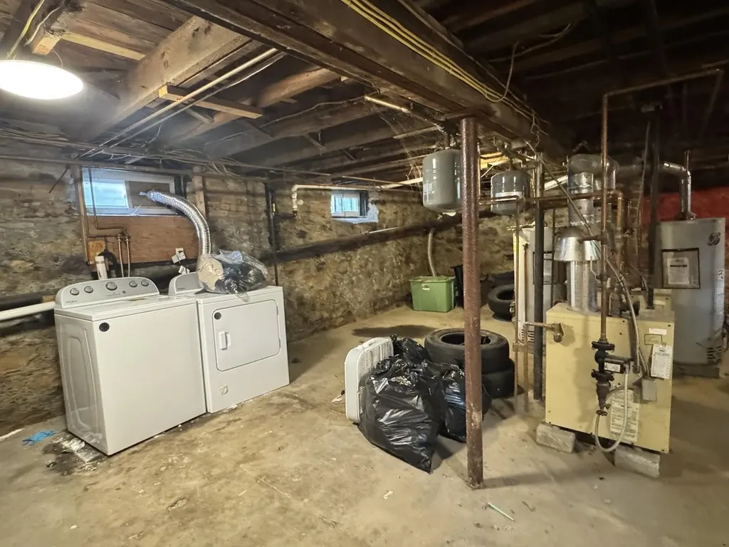 54 Union Street Winooski VT 05404
