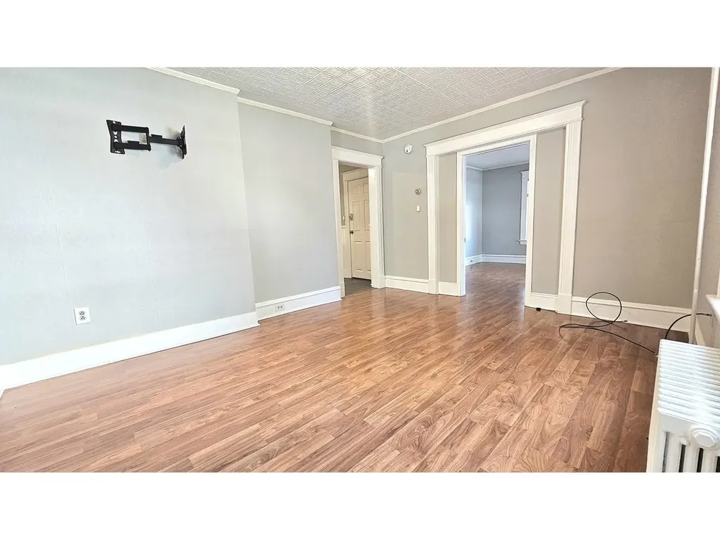 54 Union Street Winooski VT 05404