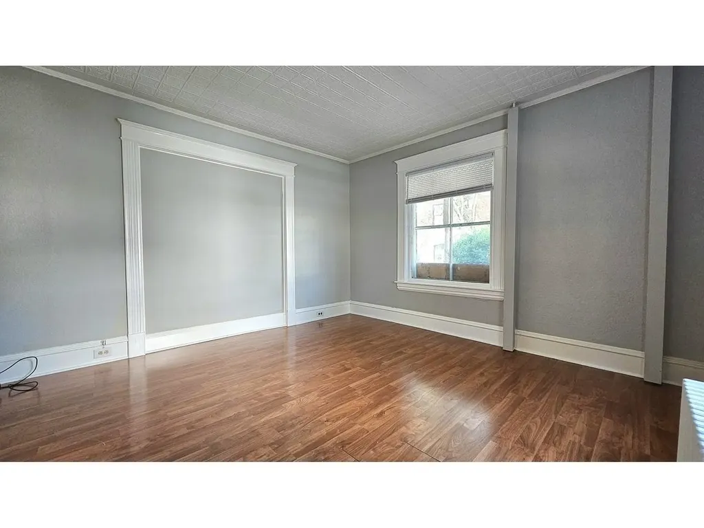 54 Union Street Winooski VT 05404