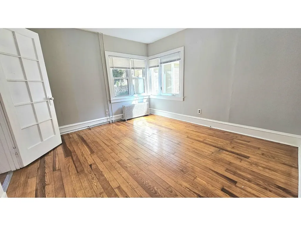 54 Union Street Winooski VT 05404