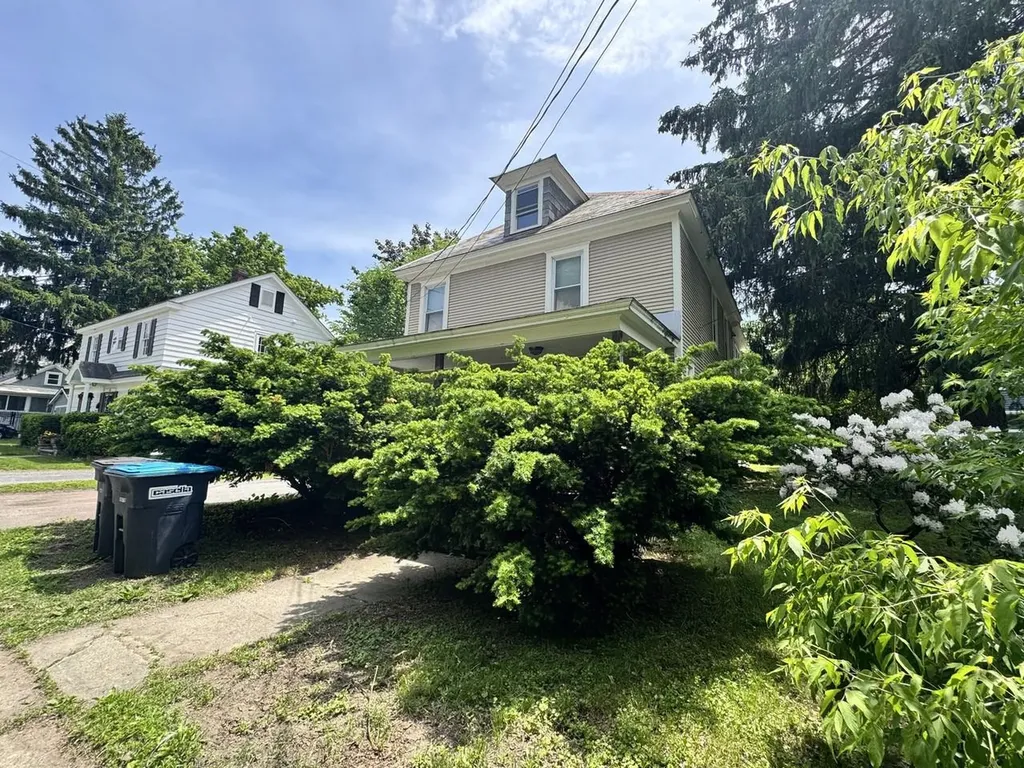 54 Union Street Winooski VT 05404