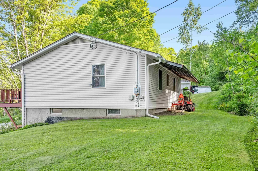 1867 Brookfield Road Berlin VT 05602