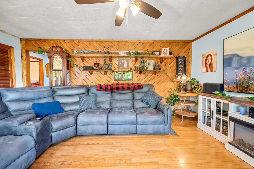 1867 Brookfield Road Berlin VT 05602