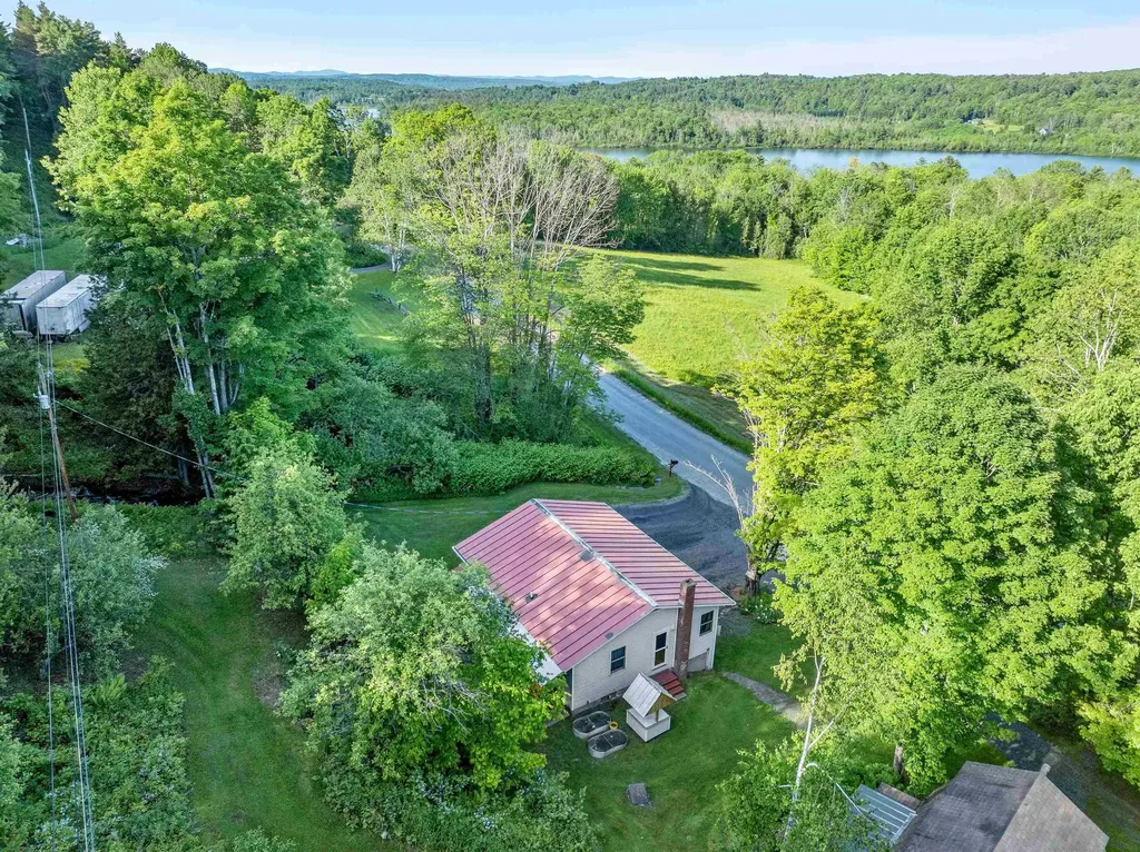 1867 Brookfield Road Berlin VT 05602