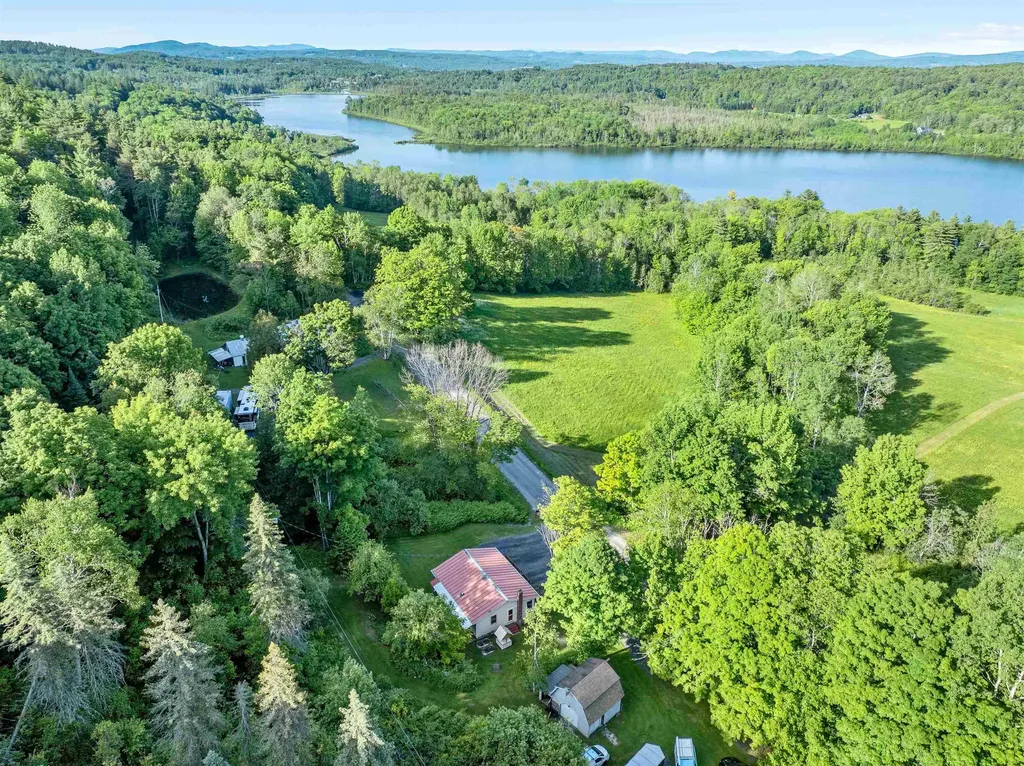 1867 Brookfield Road Berlin VT 05602