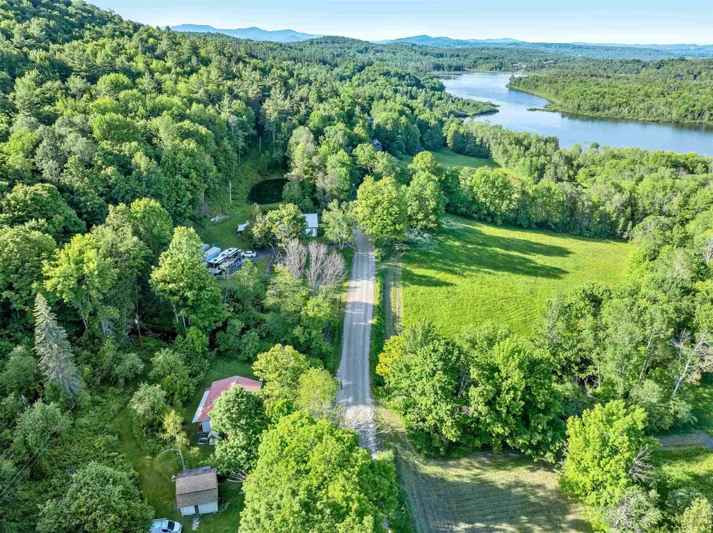 1867 Brookfield Road Berlin VT 05602