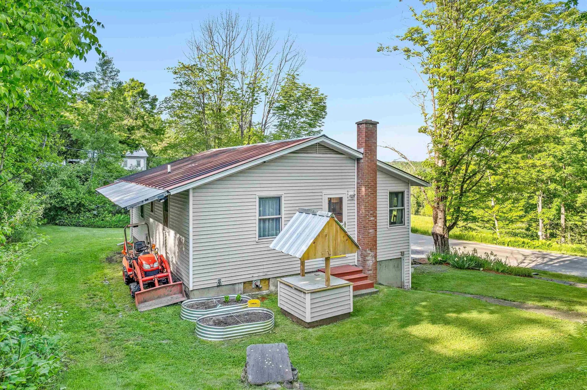 1867 Brookfield Road Berlin VT 05602