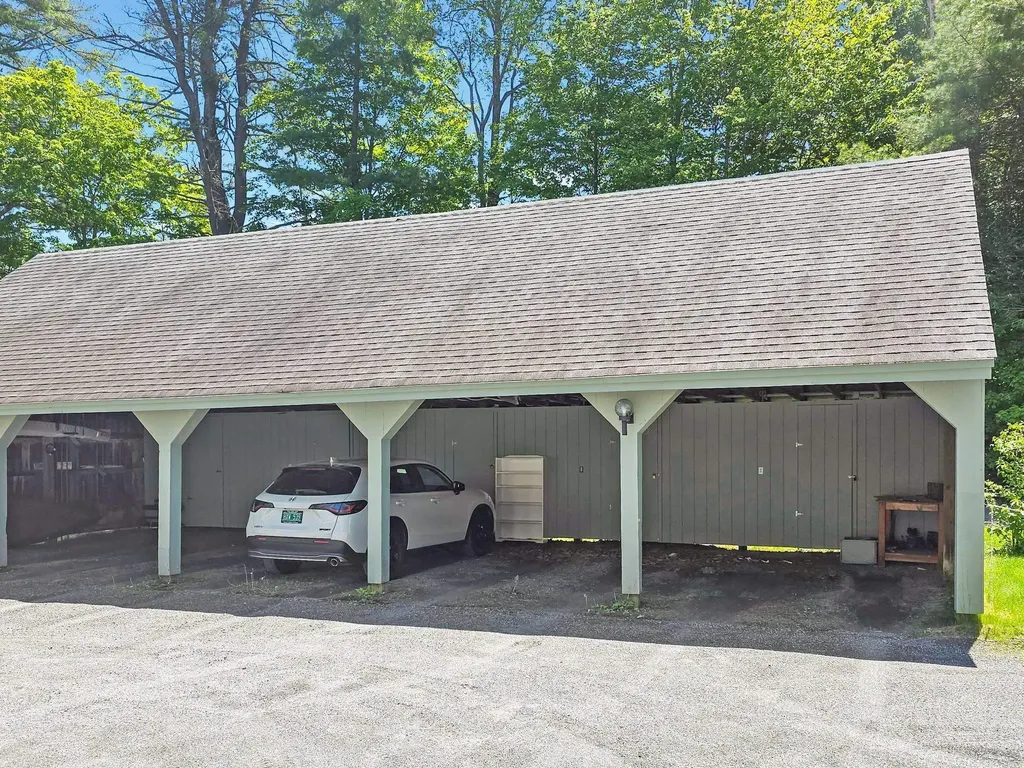 292 Woodhaven Drive Hartford VT 05001