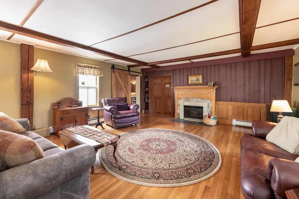 220 Stockbridge Corner Road Alton NH 03809