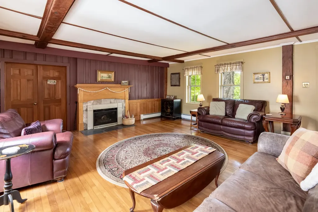 220 Stockbridge Corner Road Alton NH 03809