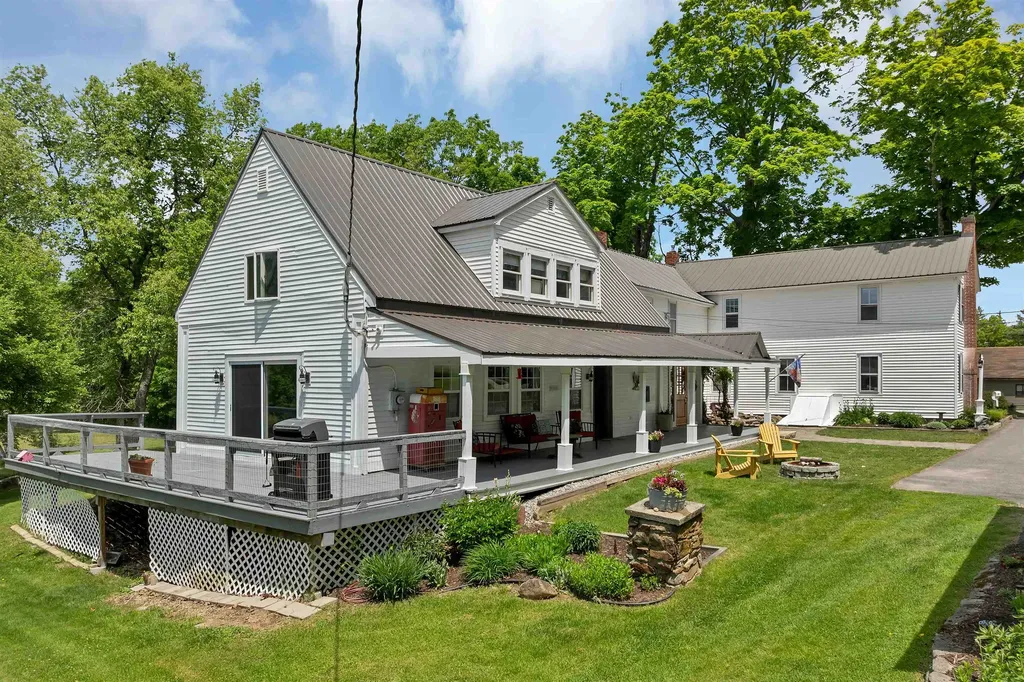 220 Stockbridge Corner Road Alton NH 03809
