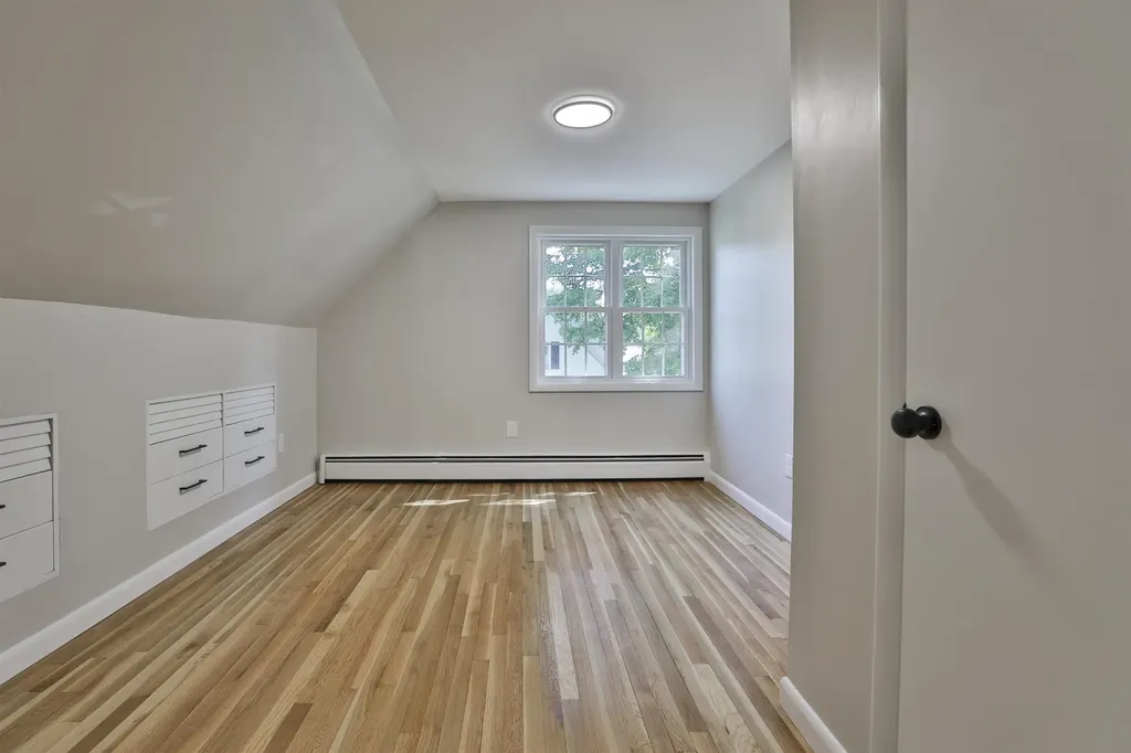 7 Holly Drive Nashua NH 03063