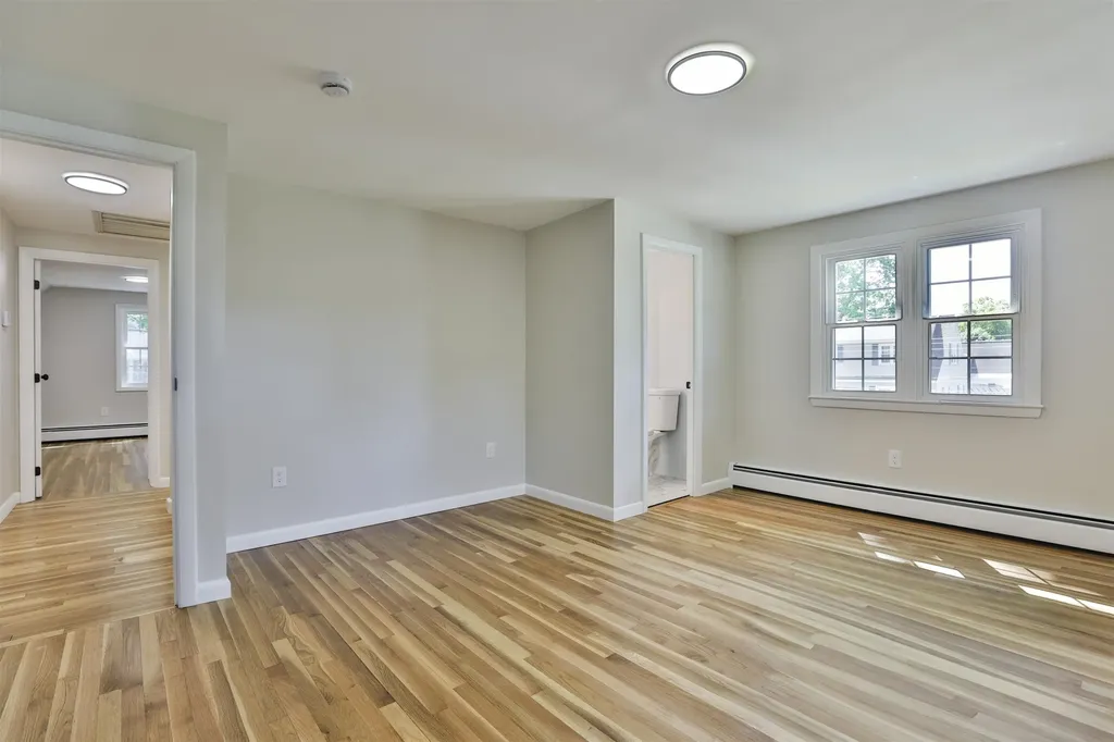 7 Holly Drive Nashua NH 03063
