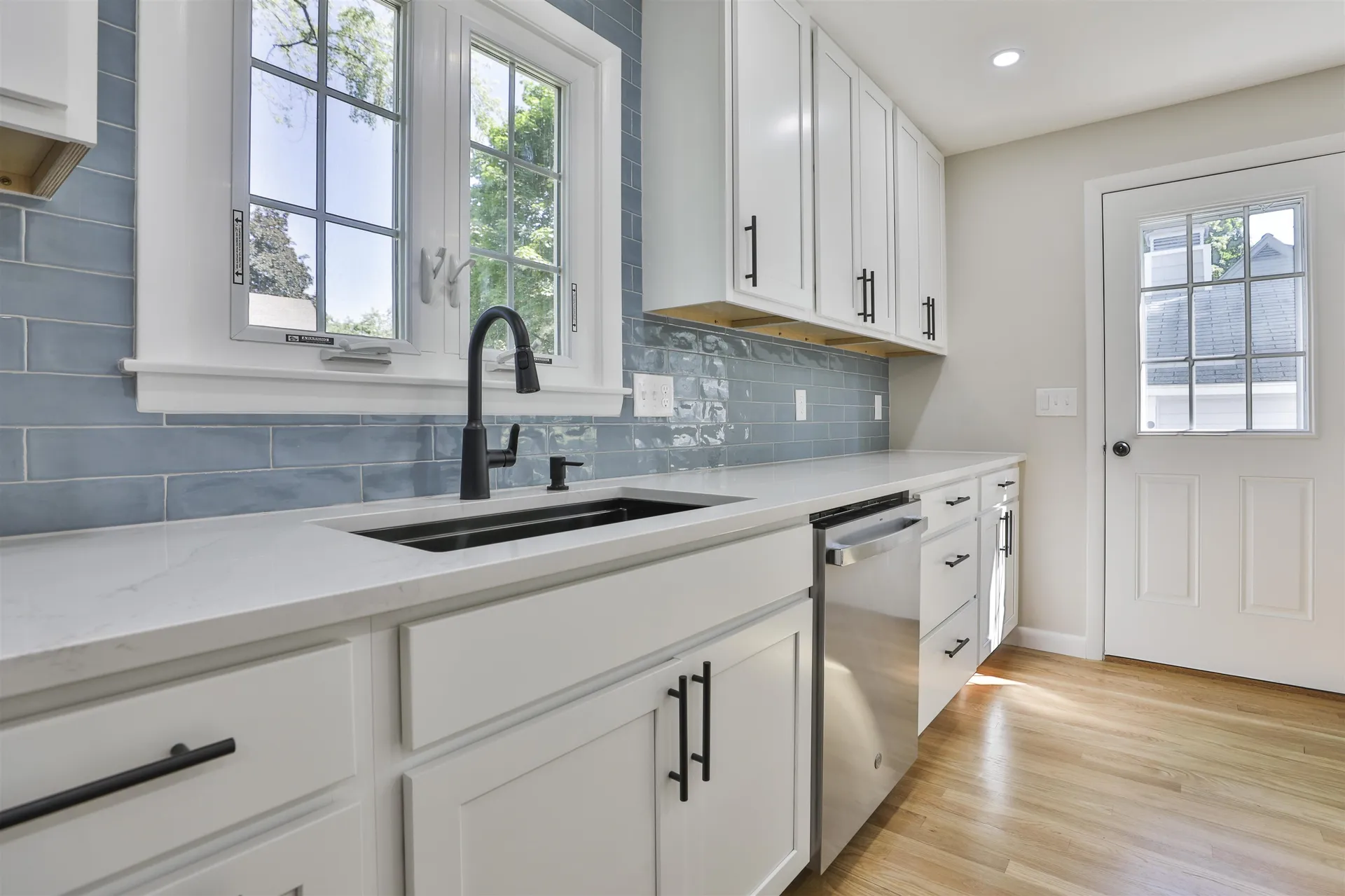 7 Holly Drive Nashua NH 03063