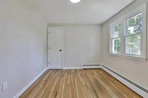 7 Holly Drive Nashua NH 03063