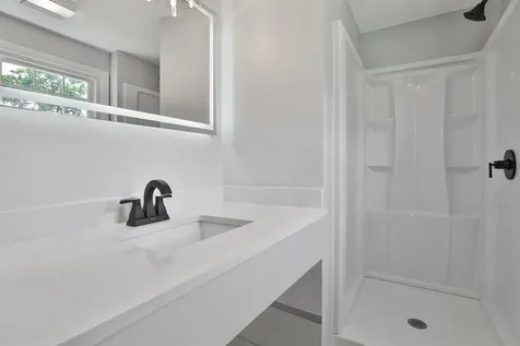 7 Holly Drive Nashua NH 03063