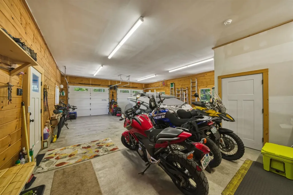 201 Rollins Road Newbury NH 03255