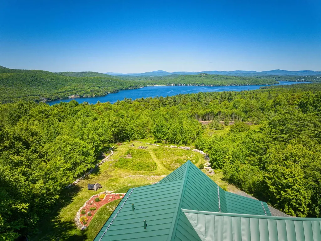 201 Rollins Road Newbury NH 03255