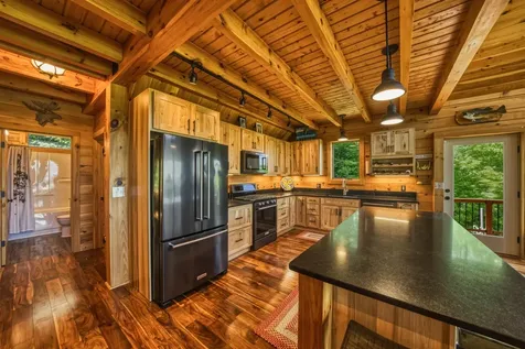 201 Rollins Road Newbury NH 03255