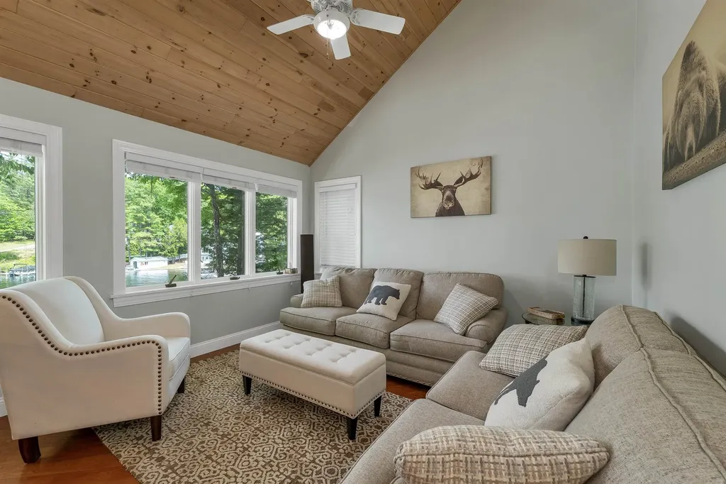 127 Jefferson Road Belmont NH 02330