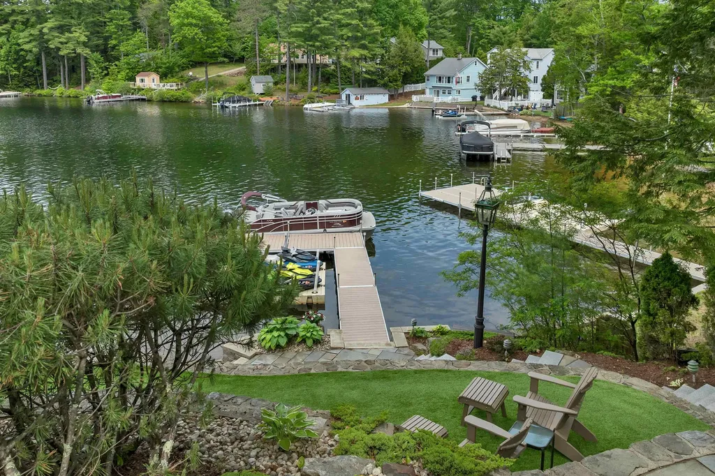 127 Jefferson Road Belmont NH 02330
