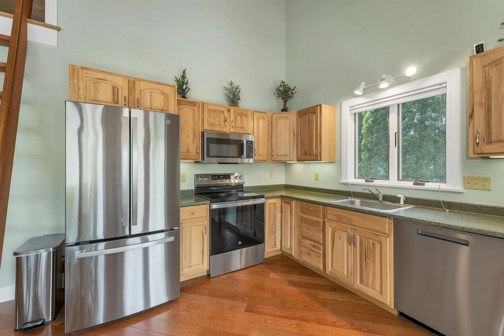 127 Jefferson Road Belmont NH 02330