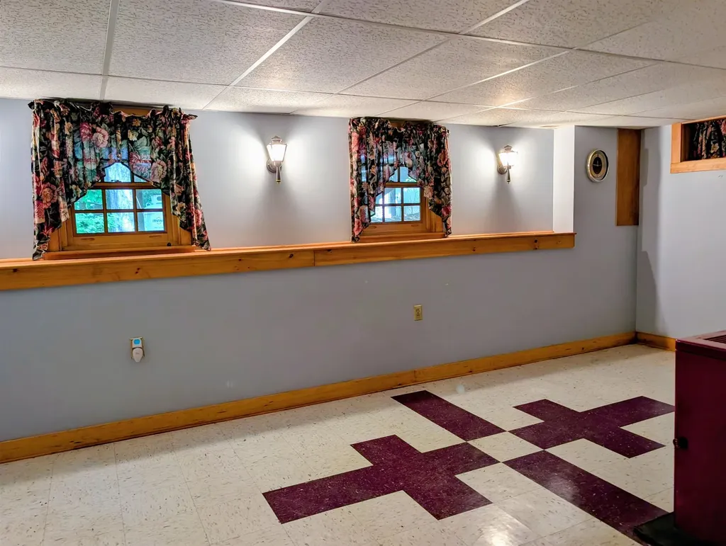 53 Pine Knoll Terrace Lisbon NH 03585