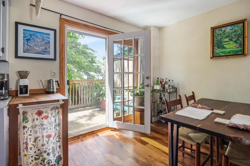 89 North Champlain Street Burlington VT 05401