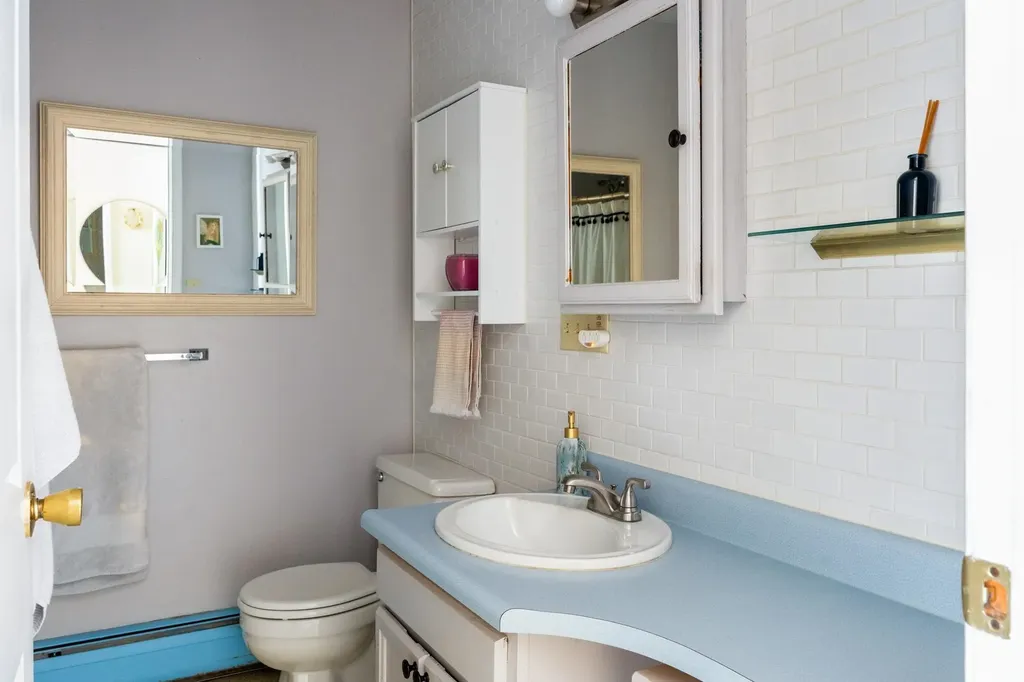 89 North Champlain Street Burlington VT 05401