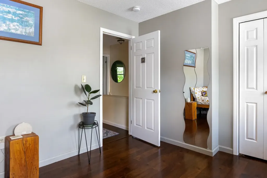 89 North Champlain Street Burlington VT 05401