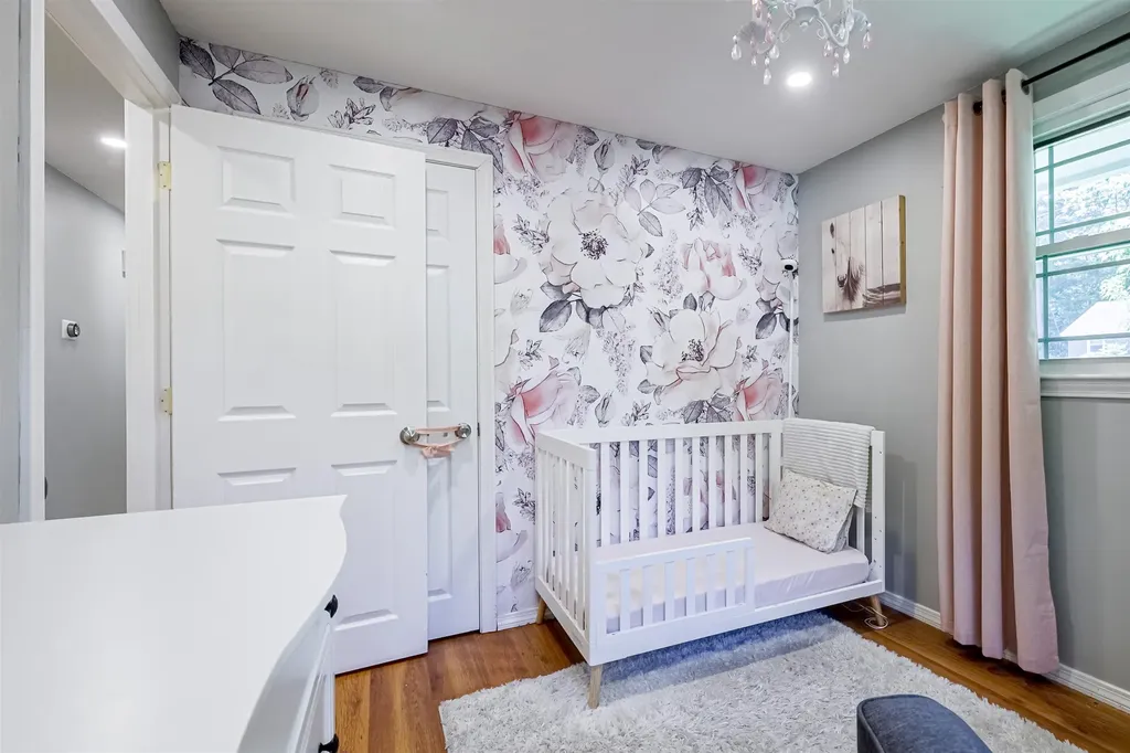 26 Tenby Drive Nashua NH 03062
