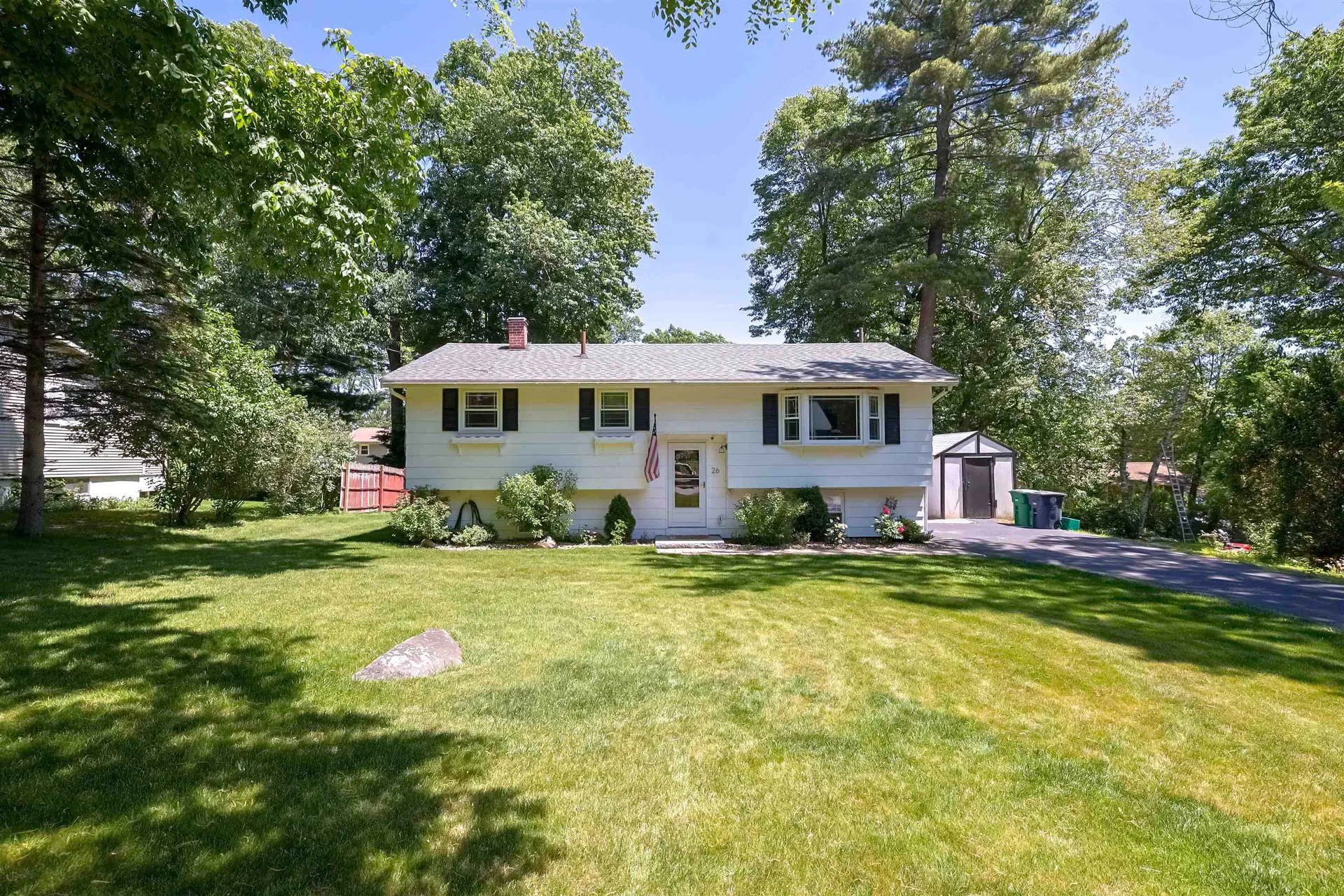 26 Tenby Drive Nashua NH 03062