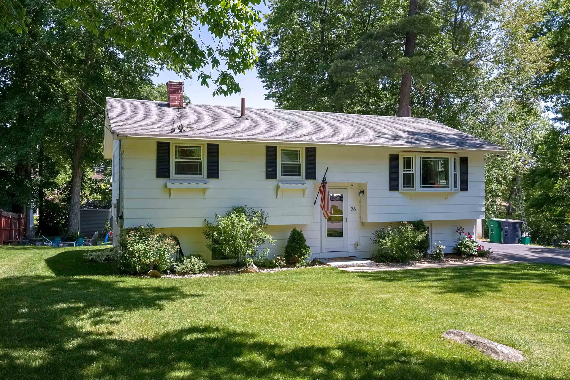 26 Tenby Drive Nashua NH 03062