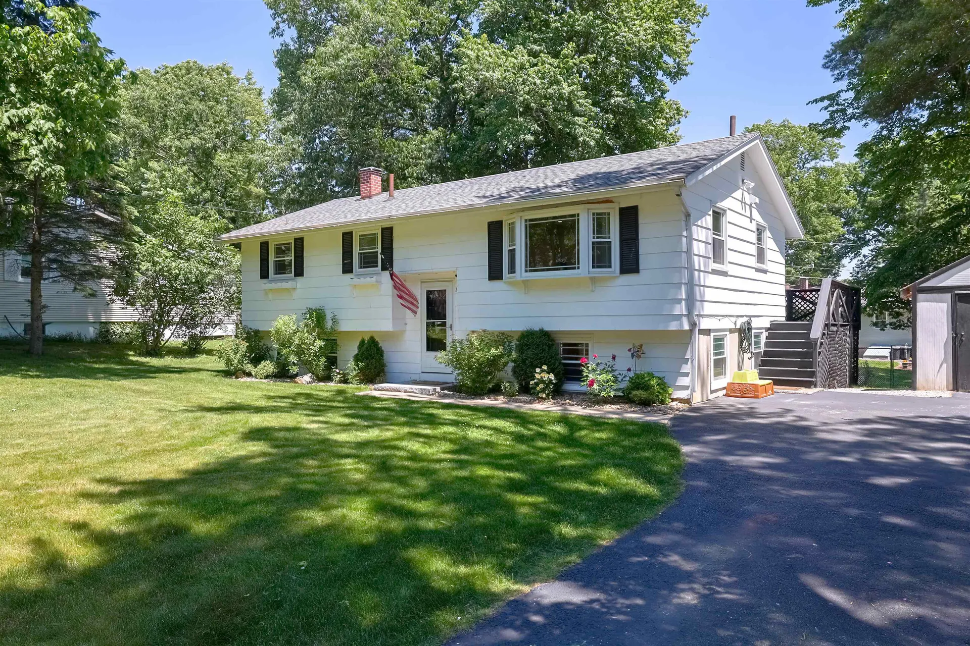 26 Tenby Drive Nashua NH 03062