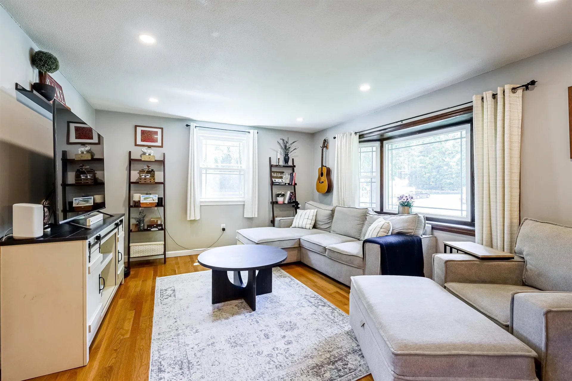 26 Tenby Drive Nashua NH 03062
